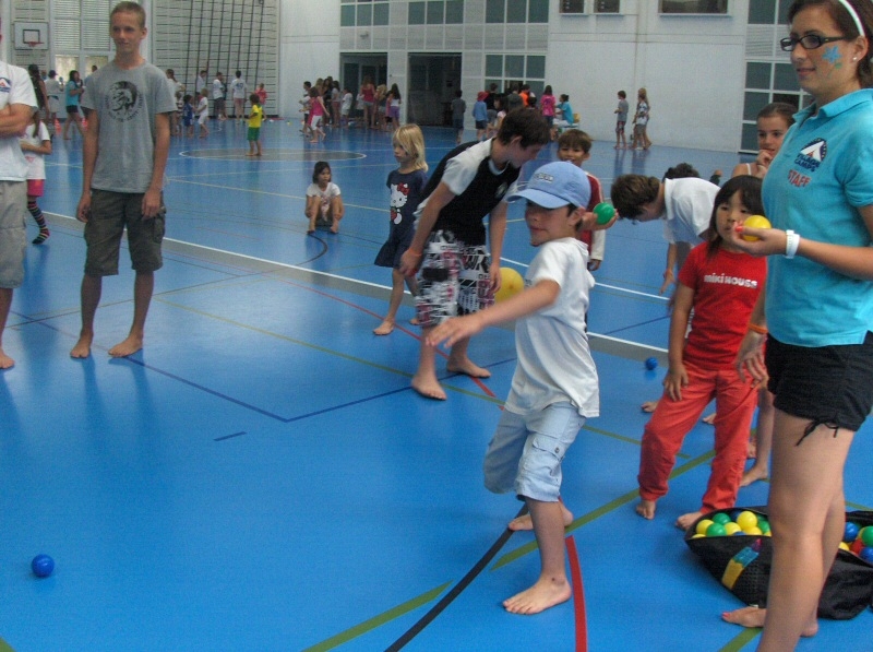 Village Camps International Summer Camp VDC Geneva 2016-08-12 https://www.villagecamps.com/journals_admin/images/347-34-Picture 101.jpg